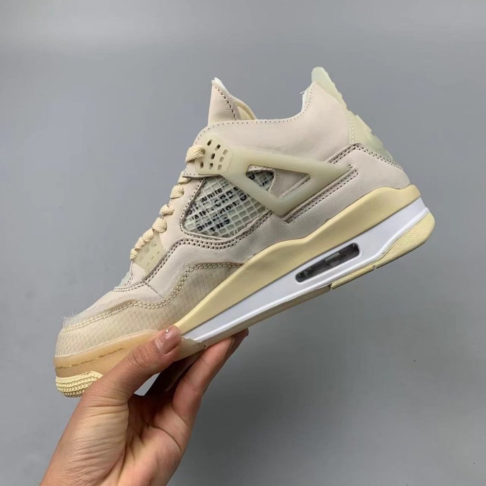 Air Jordan 4 - Picture 3 of 9